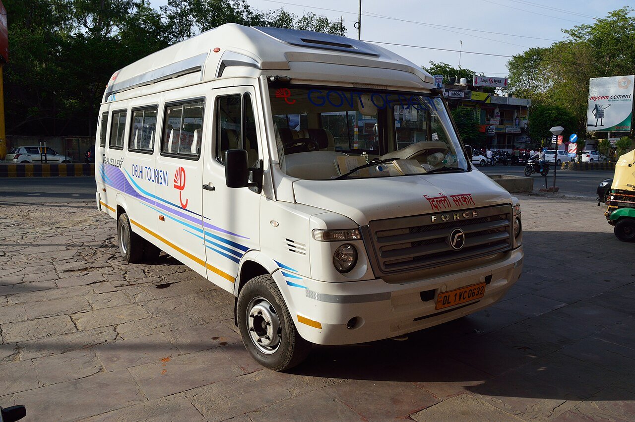 Tempo Traveller 17 seater